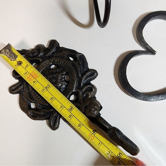 WALL HOOKS 4 in a bundle - Picture 5 of 10